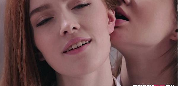  Jia Lissa gets strapon from Merry Pie